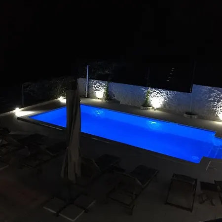 My Place Ciovo Holiday House Трогир